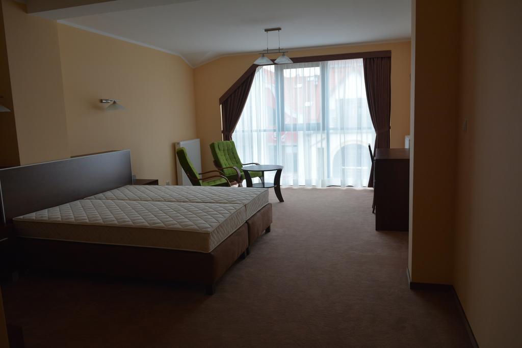 Gosciniec Pan Tadeusz II Hotel Gizycko Room photo